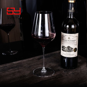 Verres à vin rouge haut de gamme en cristal sans plomb, soufflés à <span class=keywords><strong>la</strong></span> main, écologiques et durables, avec logo personnalisé, 750 ml, vente en gros - Product Image 5