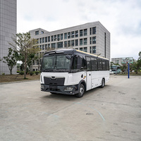 Nouveau mini-bus Guangtong de 8m avec 24-35 places, autocars de tourisme automatiques diesel RHD personnalisables avec couleur et moteur uniques