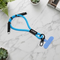 Sangle de poignet personnalisée avec logo, cordon intégré avec câble de charge rapide USB-C, sangle de téléphone et d'appareil photo en nylon tressé réfléchissant antivol