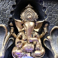Fontaine cascade miniature en résine Ganesha Bouddha avec lumière LED apaisante, décoration artisanale pour la maison