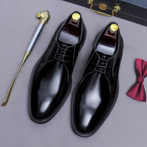 Chaussures en cuir formelles de style coréen avec semelle antidérapante pour un port décontracté et confortable, chaussures de mariage pour hommes - Product Image 2
