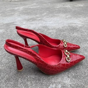 נעלי יוקרה נשים נקודת הבוהן עקב נעלי עקב נעלי שרשרת מתכת מבריקה נעלי עקב סנדלים - Product Image 4