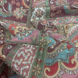 Tela Chinon con Estampado de Diseño Exclusivo |   Tela Étnica Ligera de Primera Calidad para Lehenga, Saree, Blusa e Indo-Occidental - Product Image 2