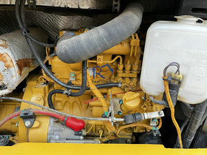 Mini-excavatrice sur chenilles Caterpillar 303.5e d'occasion, composant moteur principal, modèle 2024, 3500 kg, excellent état, testée - Product Image 6