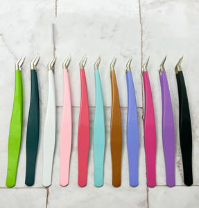 Pinzette Colorate di Alta Precisione in Acciaio Inossidabile per Extension Ciglia |   Design con piume dorate, delfini e fiori, <span class=keywords><strong>punta</strong></span> resistente e liscia - Product Image 1