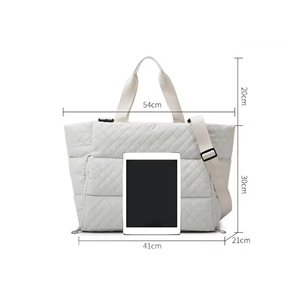 Miglior rosa bianco nero Designer trapuntato Puffy Tote Bag per le donne con cucito geometrico Tartan astratto Plaid Pattern - Product Image 3