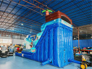 מגלשת מים מתנפחת בצבע שיש בצורת ספינת פיראטים עם בריכה למכירה - Product Image 2