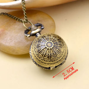 <span class=keywords><strong>Montre</strong></span>-bracelet <span class=keywords><strong>de</strong></span> <span class=keywords><strong>poche</strong></span> en bronze One Piece Animation, série nostalgique, à clapet, pour <span class=keywords><strong>homme</strong></span> et femme, fabriquée en usine - Product Image 5