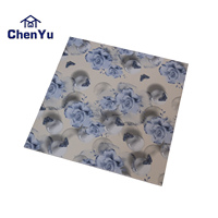 Plafond suspendu en PVC à grille en T de 595x595 mm, 600x600 mm, 603x603 mm, 2 pieds sur 2 pieds, faux plafond en PVC, dalle de plafond en PVC