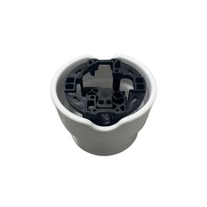 Prise murale en céramique Fanton 2P+T 16A 230V, mise à la terre standard, blanche 84011 - Product Image 5