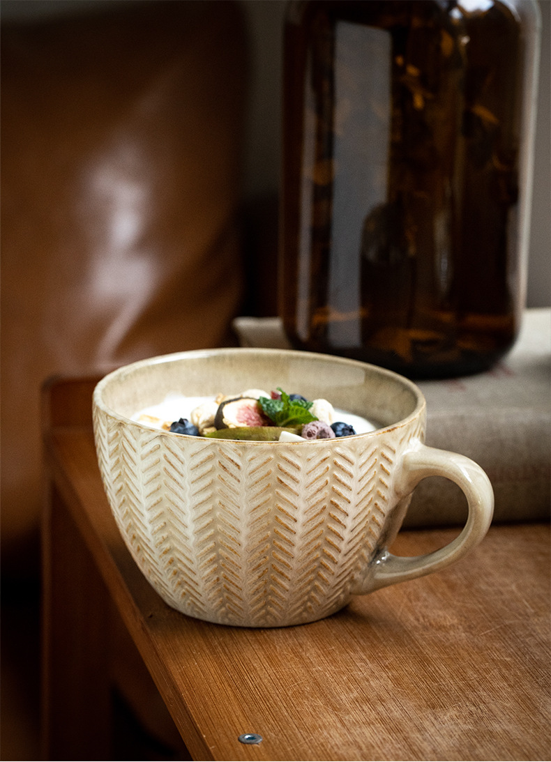Embossed breakfast cup-wheat yellow