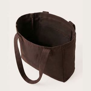 Sac de shopping XL en toile de coton marron chocolat, personnalisé avec logo imprimé, à ouverture supérieure, avec large sangle - Product Image 2
