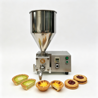 Machine de remplissage pour pâtisseries : tartelettes au matcha, tartelettes à la crème aux œufs, biscuits à la confiture, beignets, croissants, éclairs, cupcakes, muffins, puffs