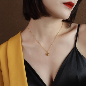Regalo di san valentino collana con ciondolo a forma di <span class=keywords><strong>cuore</strong></span> con placcatura in PVD in acciaio inossidabile - Product Image 3
