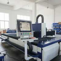 Machine de découpe laser CNC en métal 4x4 adaptée à la découpe d'acier au carbone, d'acier inoxydable et de tôles d'aluminium