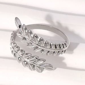 Anillo de aleación con diseño de hojas Q874, chapado en oro de 18 quilates, joyería de moda unisex, regalo para mujeres y hombres - Product Image 6