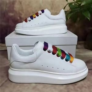 2026 Mocassins de luxe confortables en cuir véritable, style baskets, automne, coupe basse, semelle épaisse, rehaussant, lacets blancs, camouflage, pour couples - Product Image 4