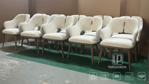 Chaise simple minimaliste nordique avec pieds en métal, chaise en cuir rembourrée de luxe pour hôtel, salle de conférence, restaurant, usage commercial - Product Image 4