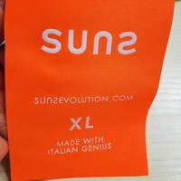 Étiquettes principales tissées personnalisées de haute qualité avec logo de marque et impression en caoutchouc silicone pour vêtements