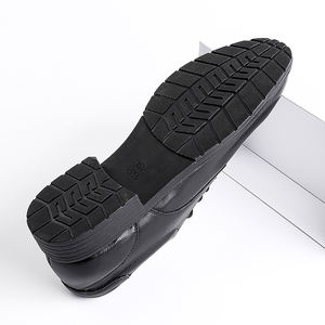 Chaussures de travail pour hommes, de sécurité pour agents, isolées 6KV, en cuir de vachette grainé pour extérieur, personnalisables en usine - Product Image 4