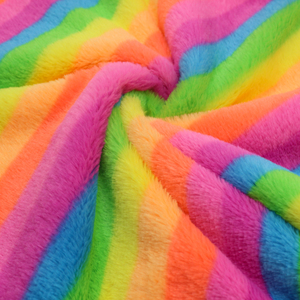 Vải nhung giả thỏ in sọc cầu vồng nhiều màu 100% polyester, bán buôn không yêu cầu số lượng tối thiểu (NO MOQ), thích hợp làm đồ chơi nhồi bông, chăn mùa đông. - Product Image 3