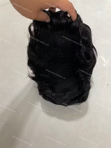 Perruque Courte Pixie pour Femme 100% Cheveux Humains, Boucles Souples et Rebondissantes avec Frange, Coupe Pixie Noire Naturelle, Faite à la Machine, Facile à Mettre - Product Image 6