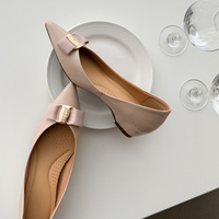 Chaussures de bureau pour femmes 2026 Super Fashion Classic à bout pointu avec décorations en nœud en daim de mouton à enfiler