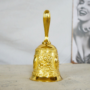 Campanas Metálicas Retro de Alta Calidad con Manivela para Bodas, Ceremonias de <span class=keywords><strong>Despedida</strong></span> y Decoración de Mesa, Venta al Por Mayor - Product Image 4
