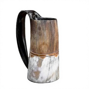 Mug en corne de buffle véritable poli et imperméable de style viking pour les pubs, les bars et les cadeaux - Product Image 1