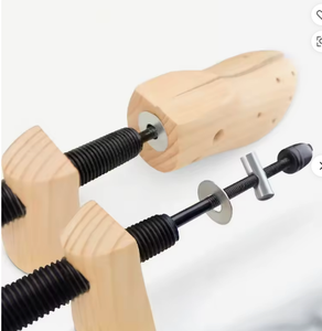 Élargisseur de chaussures en bois de pin néo-zélandais écologique réglable sur 2 axes avec ajustement de la taille et élargisseurs de chaussures en bois - Product Image 2