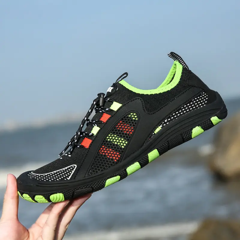 Scarpe sportive da trekking all'aperto all'ingrosso di ODM stampate in gomma piatte scarpe da ginnastica in maglia traspirante