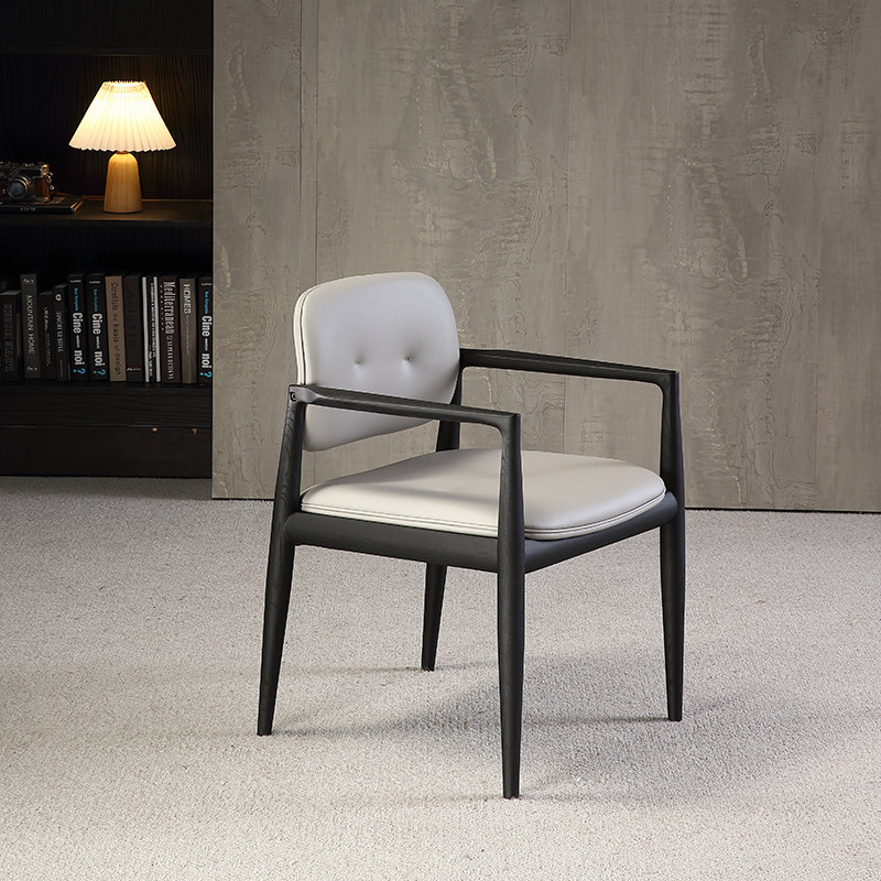 Pelle in microfibra nero opaco-grigio chiaro