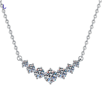 Pendentif Moissanite KARATS en Argent Sterling S925 Plaqué Or Blanc avec Chaîne Câble, Collier Cœur Tendance pour Femme, Certifié GRA VVS, Moissanite de Laboratoire
