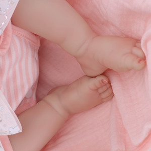 Muñeca Bebé Reborn Realista de 20 Pulgadas, Vinilo Suave Pintado a Mano, Perfecta para Regalo de Cumpleaños y Decoración del Hogar - Product Image 6