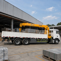 Prix d'usine Sinotruk HOWO Camion-grue à flèche articulée télescopique, Camion-grue de chantier, Camion-grue de transport de marchandises à vendre