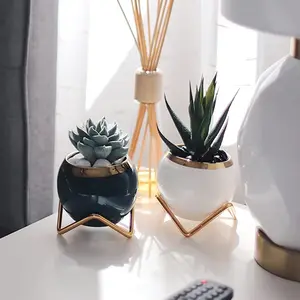 Nordic Creative Glazed Small Mini Succulent Planter Ceramic Flower Plant Pots With Metal Stand