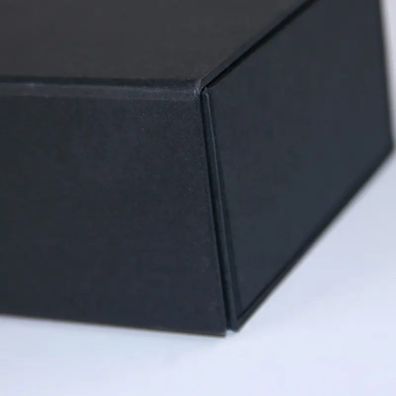 사용자 정의 럭셔리 로고 인쇄 종이 상자 블랙 마그네틱 접는 상자 친환경 판지 포장 선물 상자