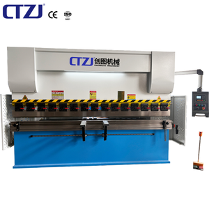 Pressa Piegatrice CNC E22 Completamente Automatica 125 Tonnellate con Ingranaggi, Lunghezza di Lavoro 3200mm, per Alluminio, Acciaio e Acciaio al Carbonio - Product Image 1