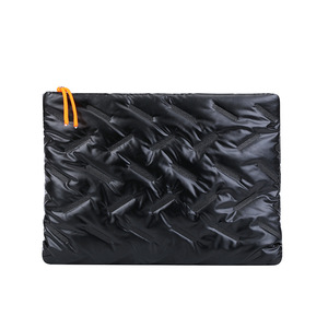 Funda acolchada suave para portátil de 14 pulgadas para mujer, estilo coreano, ligera, portátil, impermeable, bolso bandolera para portátil. - Product Image 2