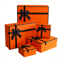 Boîtes d'emballage cadeau en carton pour bijoux et cosmétiques, avec logo personnalisé, haut de gamme, portables, revêtement UV, couvercle et base orange