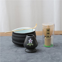 Ensemble d'accessoires matcha personnalisés, comprenant un fouet en bambou, chasen à fouet matcha personnalisé avec boîte en papier artisanal