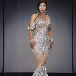 Prix usine 2025 personnalisé perlé sans bretelles passerelles Roupa Vestido Largo De Mujer robe de mariée robe Haute Couture queue - Product Image 1