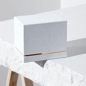 Caja de Regalo de Papel Ecológica de Lujo para Velas Aromáticas Personalizadas, con Inserciones, Laminado Mate, Grabado en Relieve y Recubrimiento UV - Product Image 2