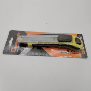 18mm precisión DIY retráctil 3 cuchillas Snap-Off cortador cuchillo mango de goma personalizado OEM utilidad cuchillo para carpintería artesanía - Product Image 6