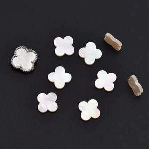 Quadrifogli in Pietra di Conchiglia Bianca 8mm 10mm 12mm 14mm, Gemma Naturale di Conchiglia per Creazione di Gioielli - Product Image 3