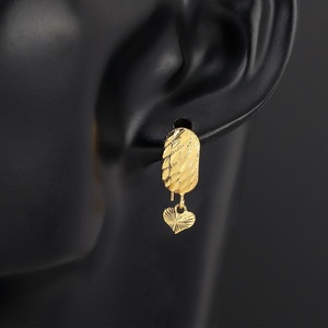 JXX Wholesale 24K Gold Plated Chunky Heart Drop <b>Earrings</b> Classic Vintage Style Vintage <b>Fashion</b> Jewelry <b>Hoops</b> Made of Brass - Product Image 2