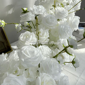 DKB - Camino de Mesa Decorativo para Bodas, Hecho a Mano, Multicolor, con Rosas Artificiales de Seda, Centro de Mesa, Camino de Pasillo - Product Image 3