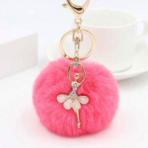 Llavero Colgante de Bolso con Pompón de Peluche de Ángel de 28 Colores para Bailarinas, Accesorios DIY - Product Image 1