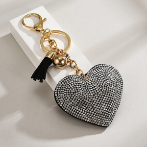 Portachiavi completo con strass a cuore colorato in pelle sintetica con nappine portachiavi da donna portachiavi per auto regalo di san valentino - Product Image 2