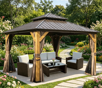 Pabellón Exterior con Techo Rígido y Estructura de Cedro Natural, Gazebo Rústico de Madera con Cortina de Privacidad de Malla
